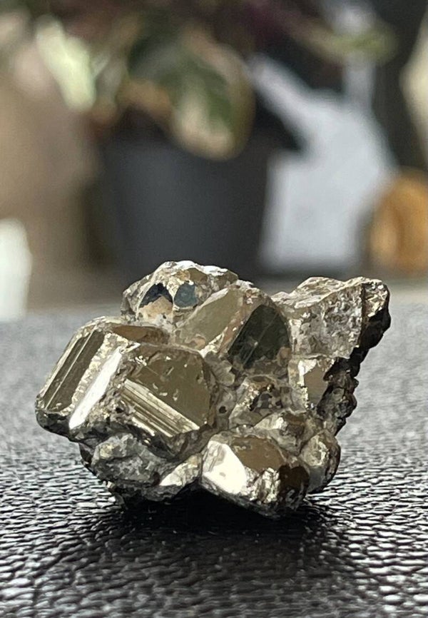 Pyriet uit Peru ruw, klein