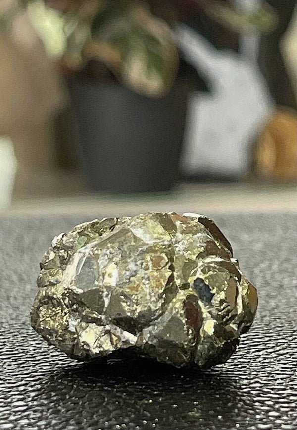 Pyriet uit Peru ruw, klein