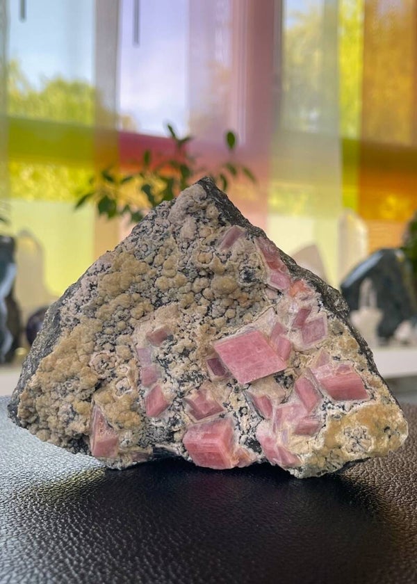 Rhodochrosiet uit Argentinië ruw, groot