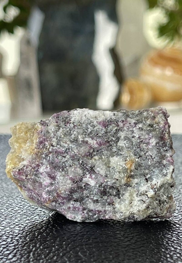 Robijn in matrix uit Noorwegen ruw, medium