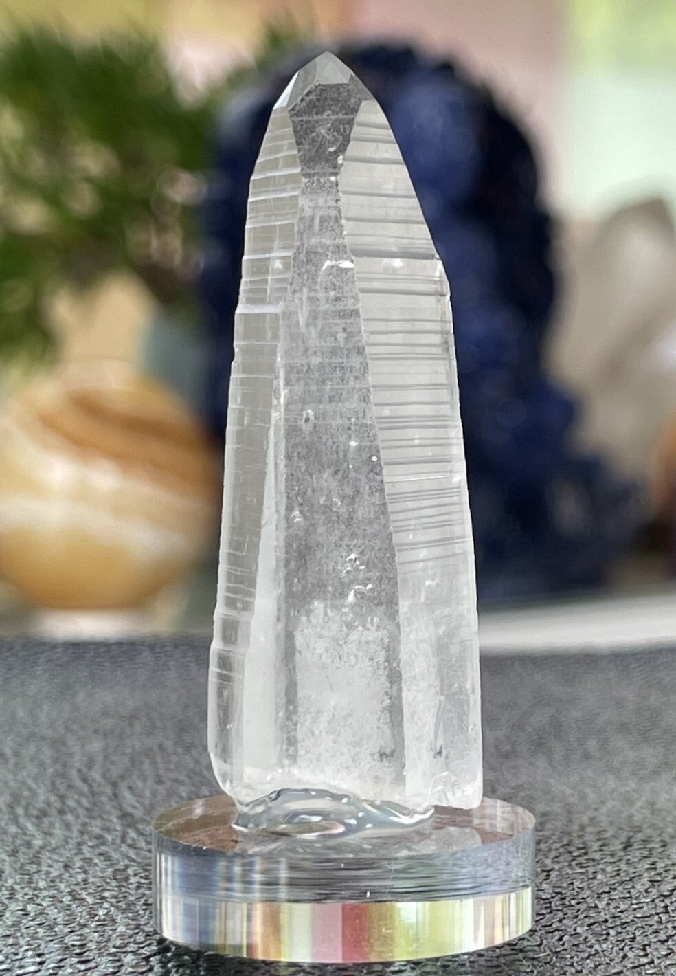 Lemurische Root Kristal punt uit Brazilië ruw, medium