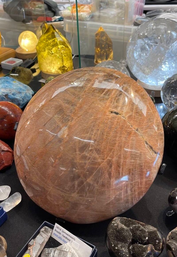 Roze Maansteen ronde maan of discus uit Madagaskar, groot
