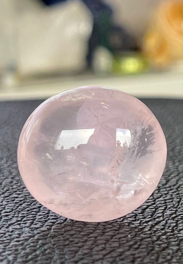 Rozenkwarts knuffelsteen plat, klein