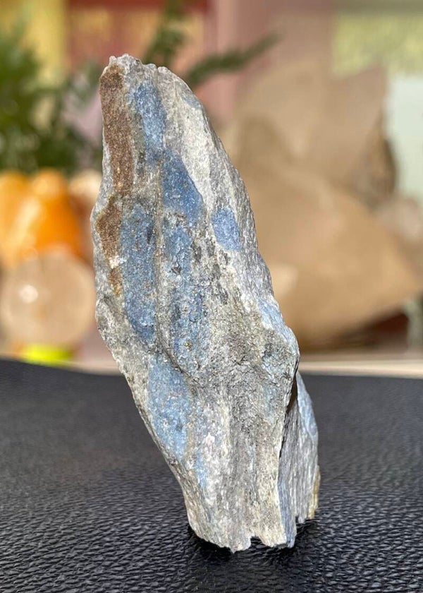 Scorzaliet in Schist uit Portugal ruw, medium