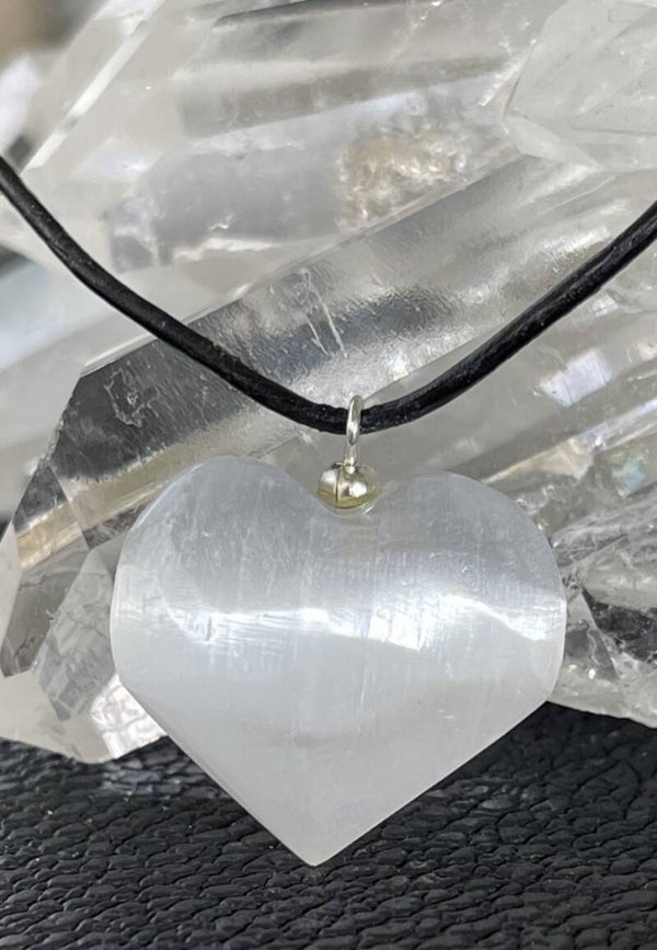 Seleniet hangertje hart, met veter