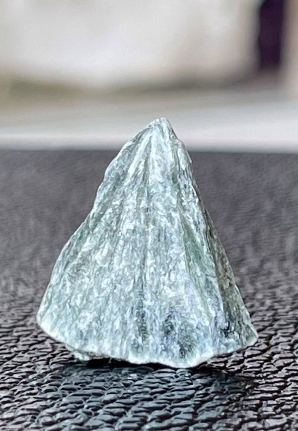 Serafiniet uit Siberië ruw, heel klein