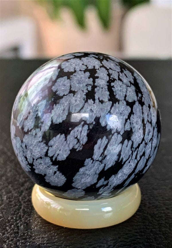 Sneeuwvlok Obsidiaan bol, klein 3cm