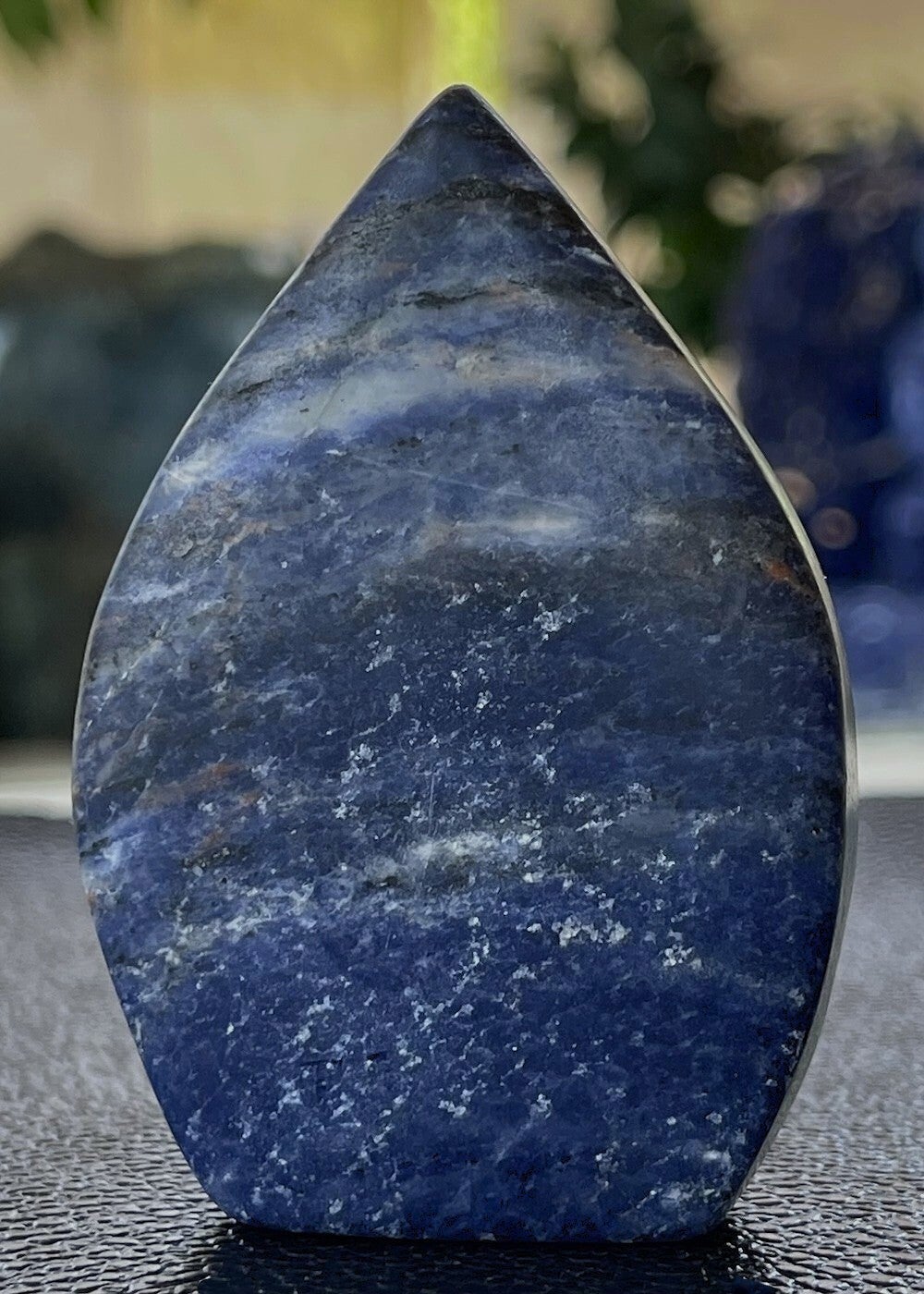 Sodaliet free form staand, medium
