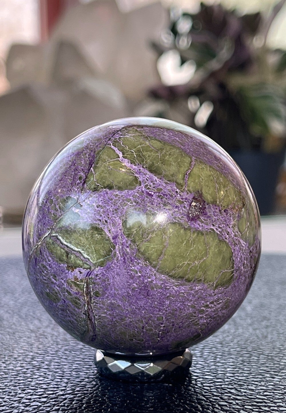 Stichtiet met Serpentijn bol, medium 5,7cm