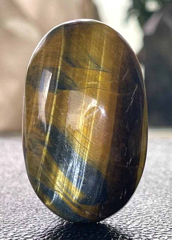Tijgeroog handsteen, medium
