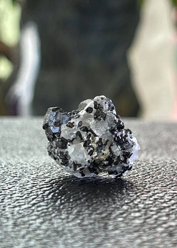 Toermalijn in Kwarts ruw, klein