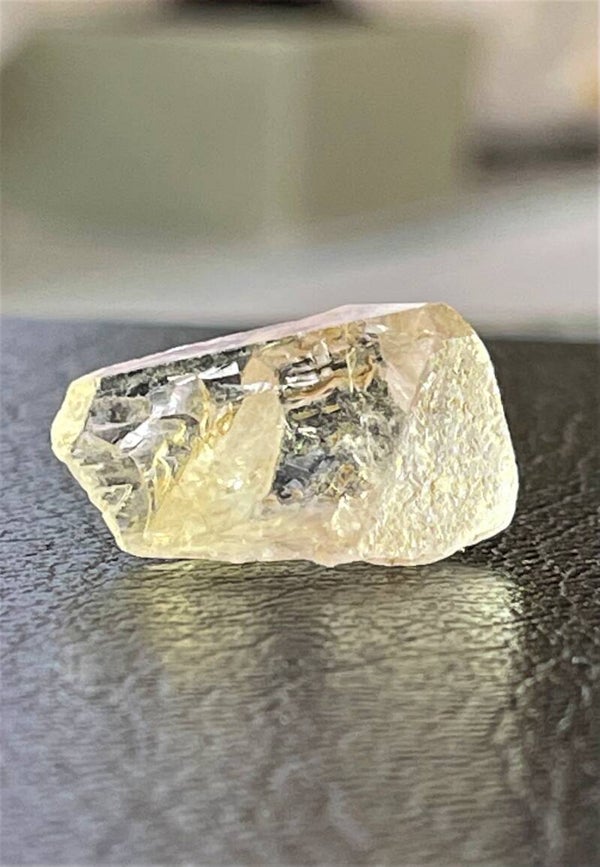 Gouden Topaas ruw, klein