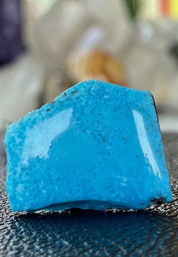 Turkoois plat stukje uit Arizona ruw, één zijde gepolijst, klein