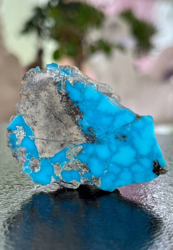 Turkoois met Koper uit Iran ruw, één zijde gepolijst