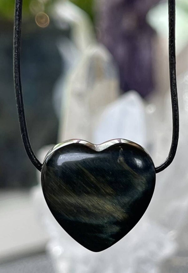 Valkenoog hangertje hart doorboord, met veter, klein