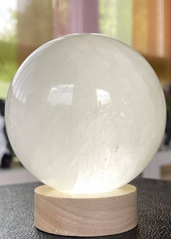 Witte Calciet bol, groot 9,5cm