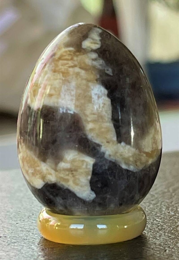 Zebra Veldspaat ei, klein-medium 4,1cm