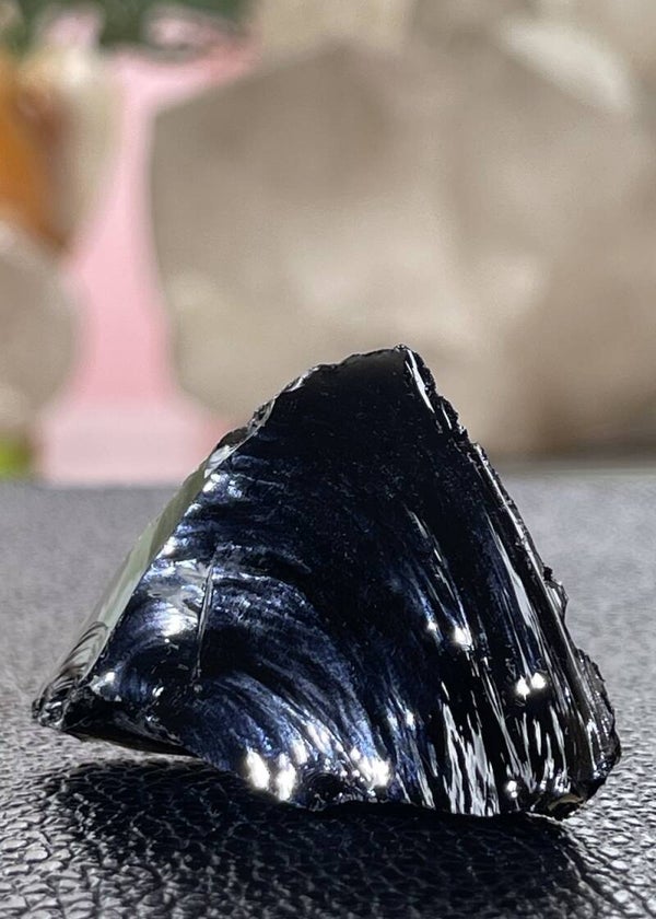 Zwarte Obsidiaan uit USA ruw, klein