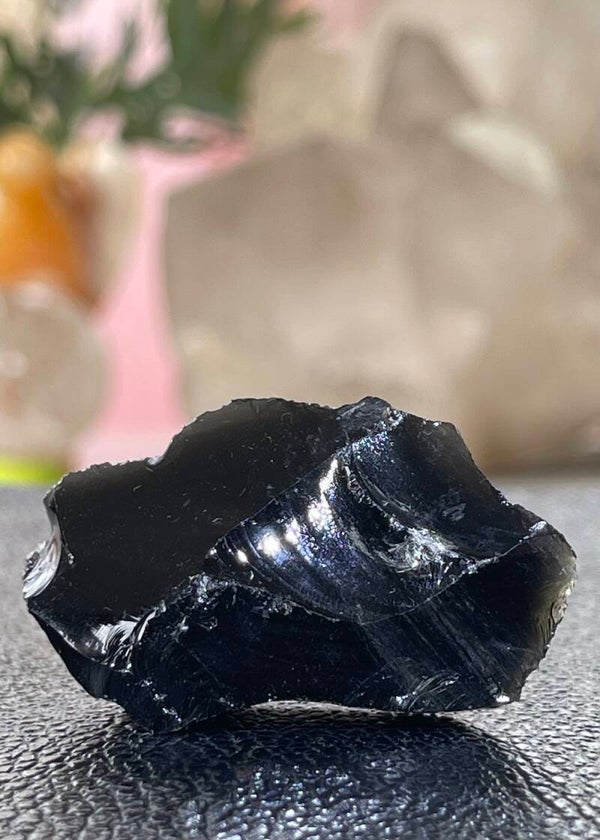 Zwarte Obsidiaan uit USA ruw, klein