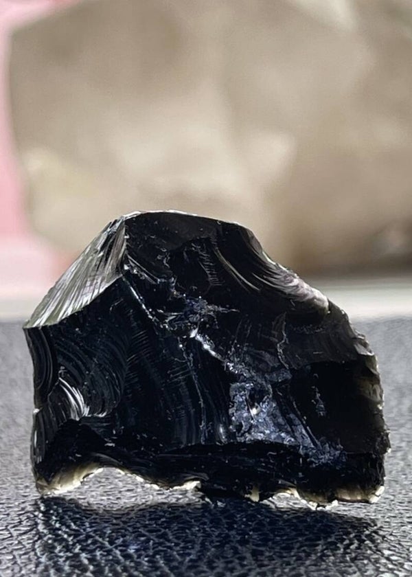 Zwarte Obsidiaan uit USA ruw, klein