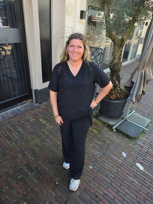 Exxcelent broek zwart ailani