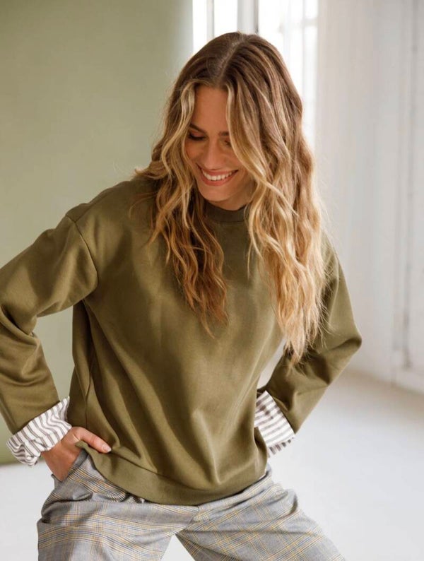 Ivy Beau Hena green
