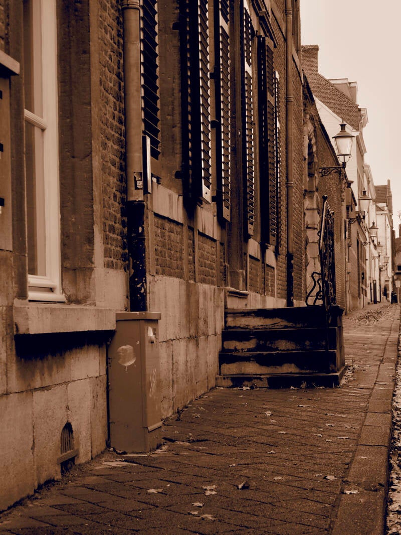 abtstraat-maastricht-werner-mantz-standard-1bc32c.jpg