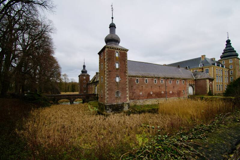 chateau-neubourg-standard-xpz2au.jpg