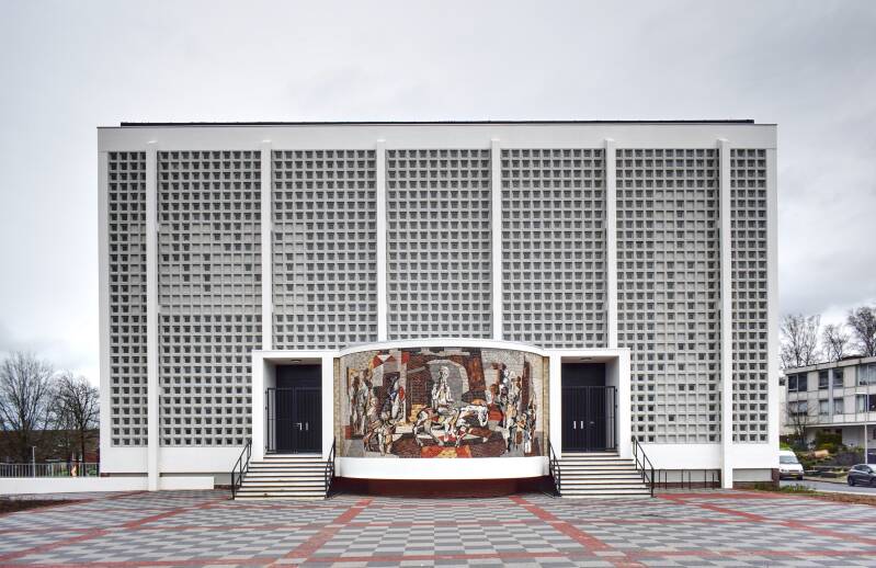 christus-koningkerk-heerlen-standard-5tq3tm.jpg