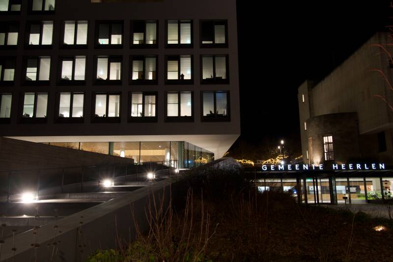 gemeentehuis-heerlen-standard.jpg