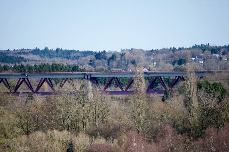 hammerbrucke-over-de-geul-in-belgie-standard.jpg