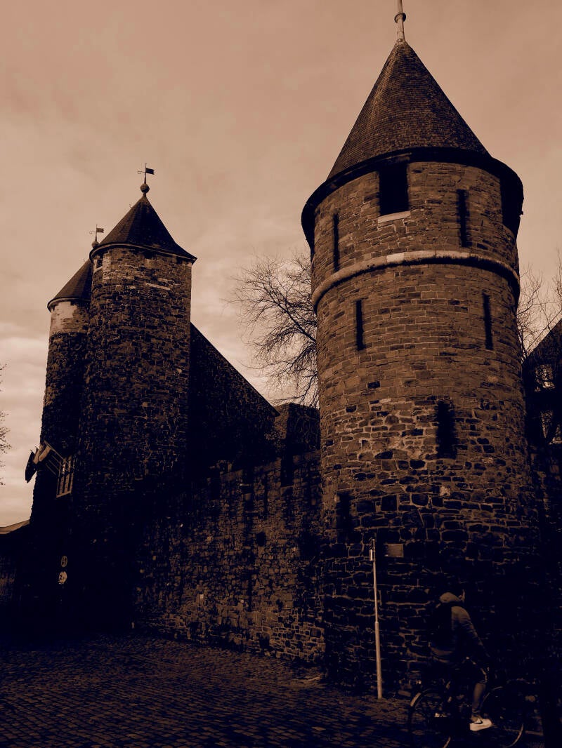 helpoort-maastricht-werner-mantz-standard-7fxcw2.jpg