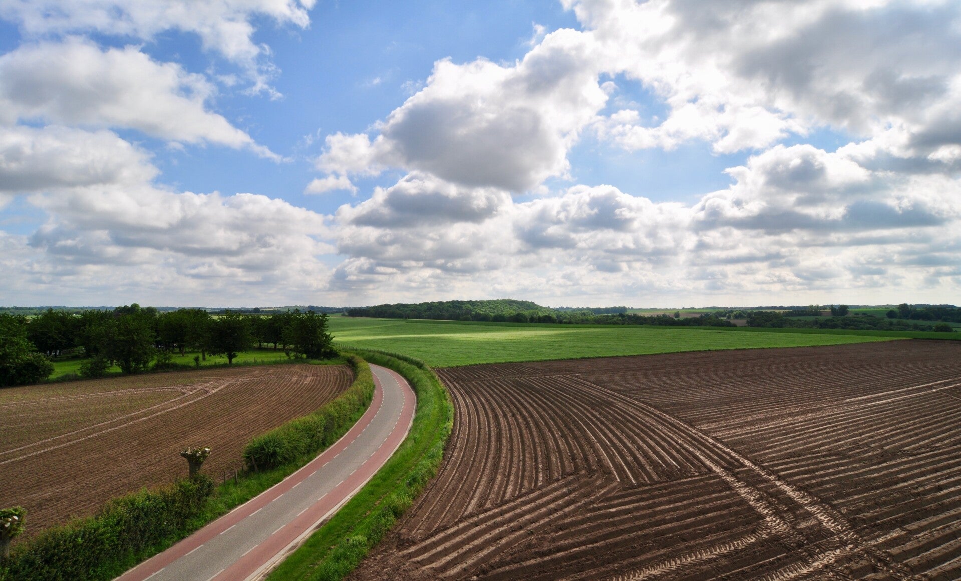 Plateau van Margraten vanaf de uitkijktoten bij Mesch.
