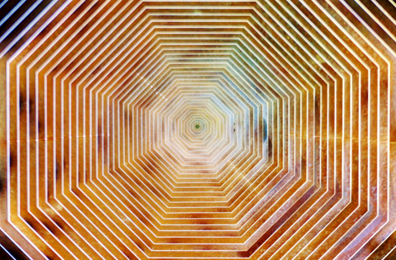 reading-between-the-lines-borgloon-kerk-belgie-euregio-standard.png