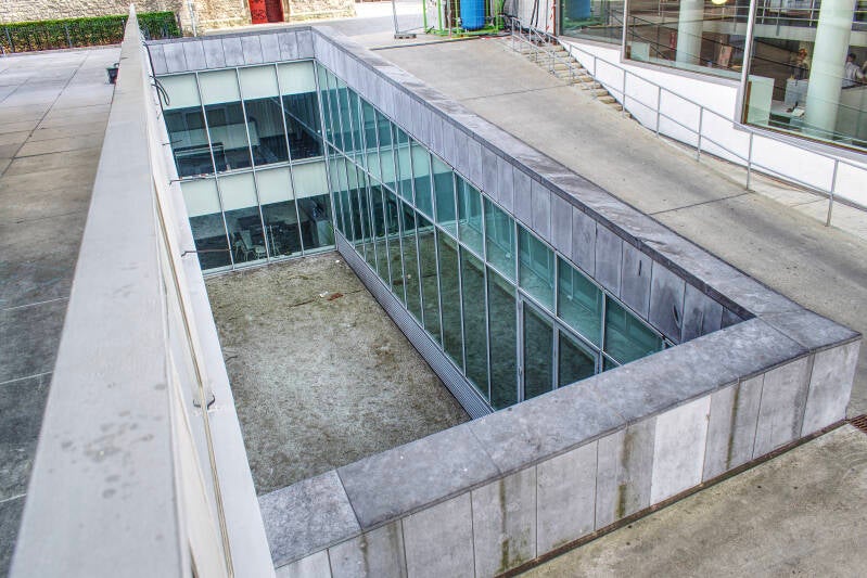 tussen-muziekschool-en-glaspaleis-heerlen-standard.jpg