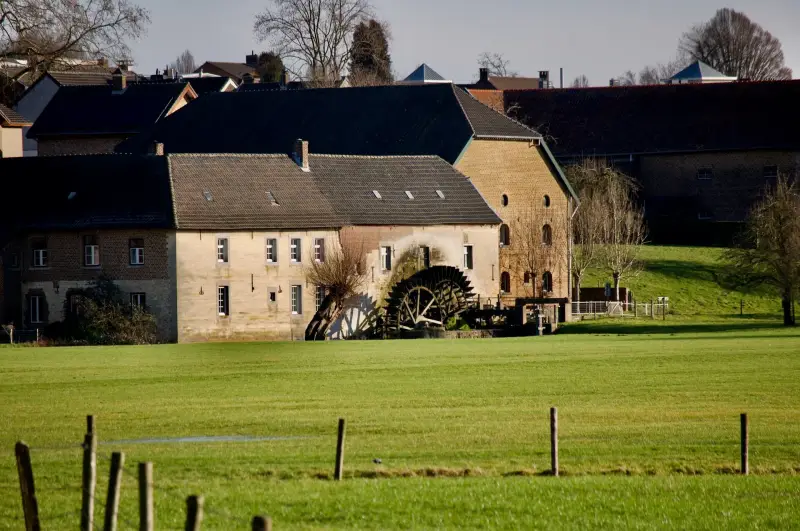 watermolen-wijlre-heuvelland-zuid-limburg-standard-fsntqh.webp