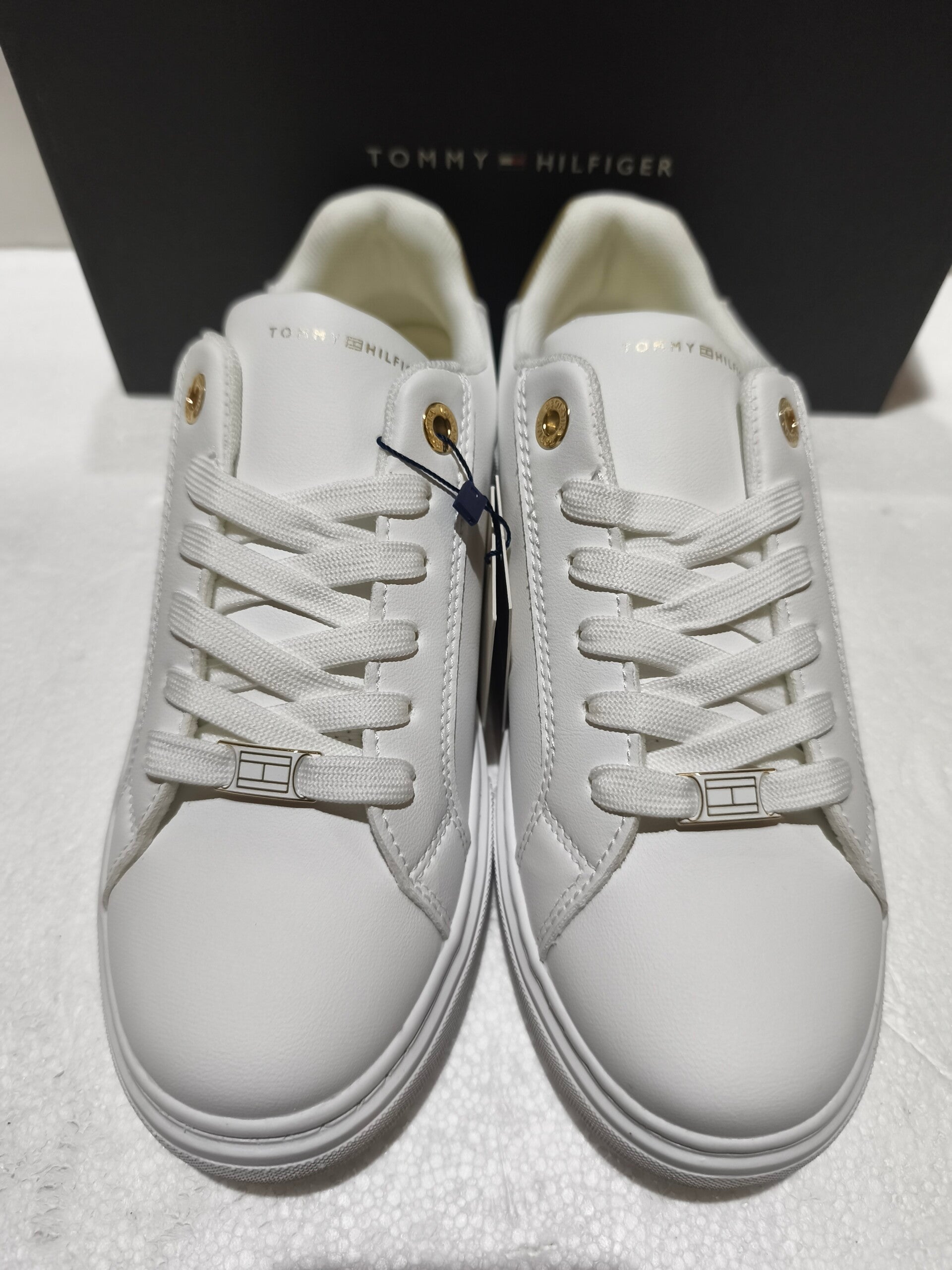 Sneakers Tommy Hilfiger bianca e oro