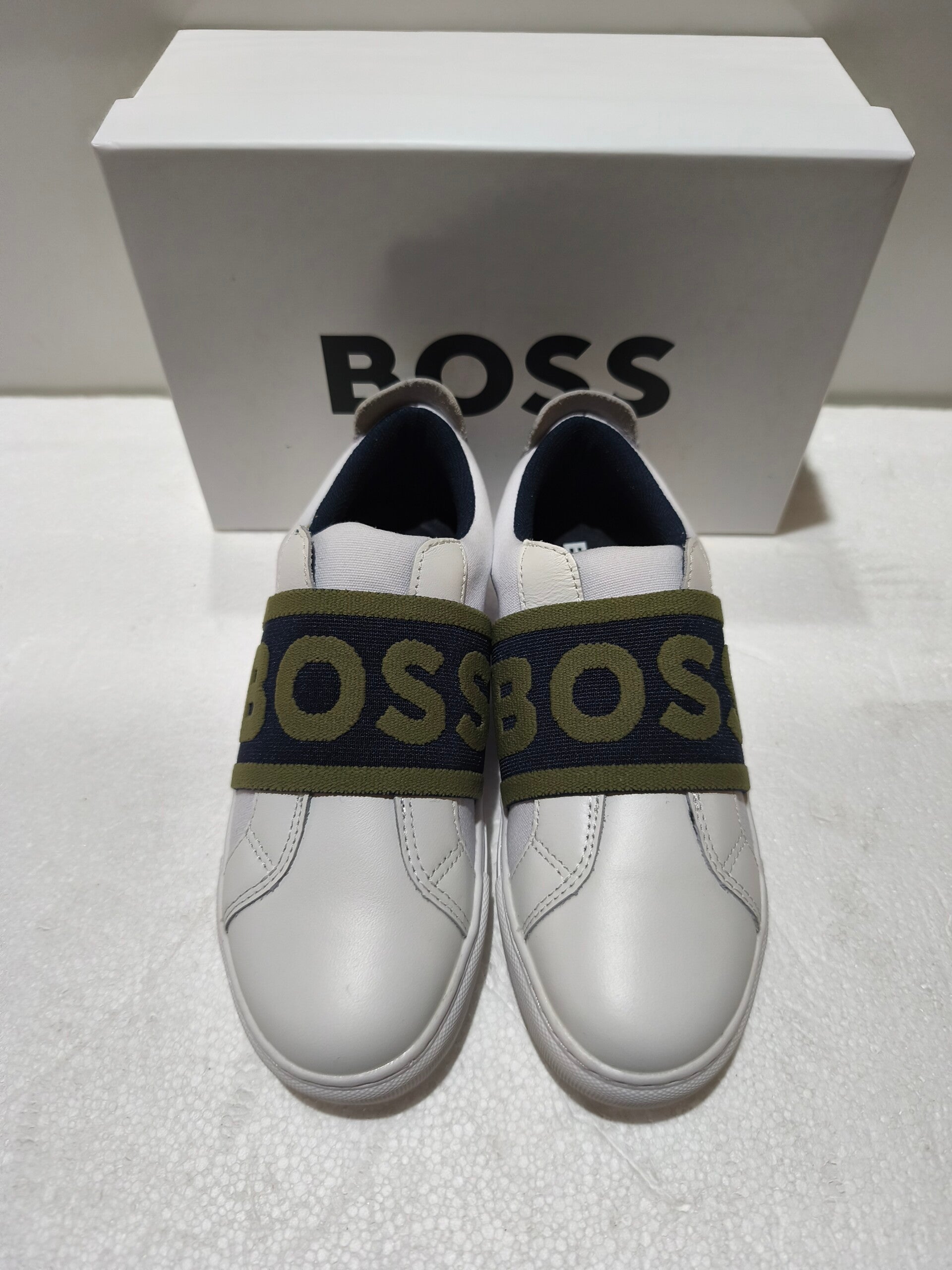Sneakers Slip-On BOSS Kids – Eleganza Sportiva con Logo Band