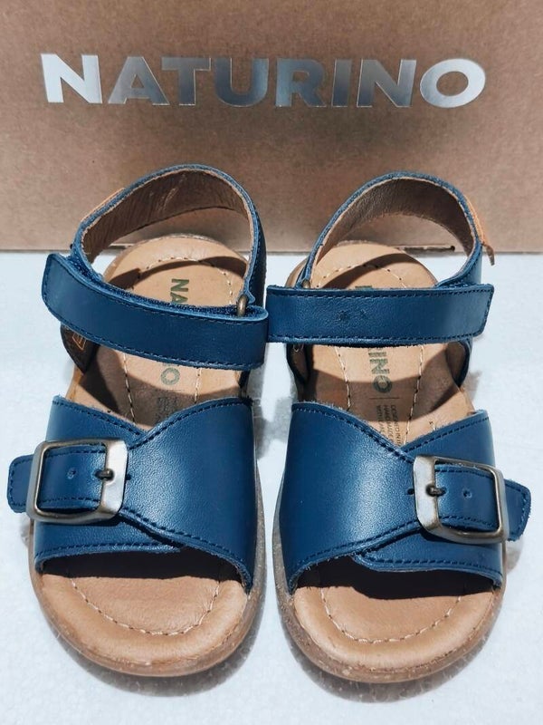 Sandalo primo passo Naturino in pelle blu per bambino