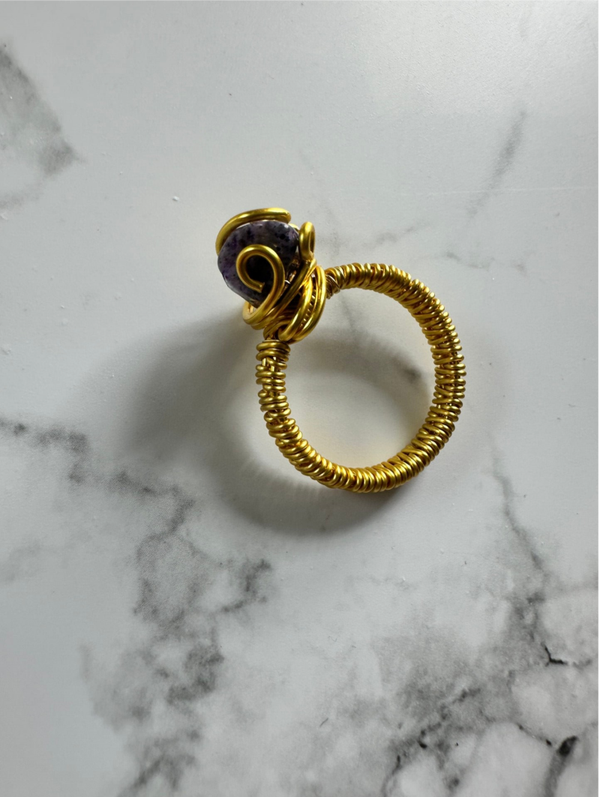 Gold Amethist Ring - 55