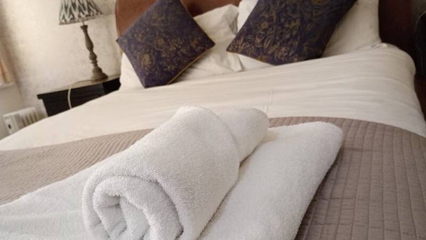 4 Room. Double Bed