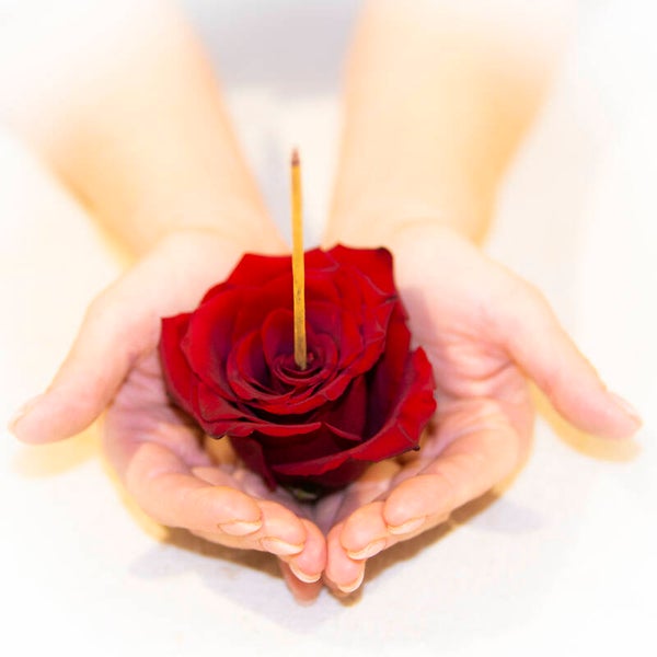 𝓘𝓷𝓬𝓮𝓷𝓼𝓸 𝓭𝓮𝓵𝓵𝓪 𝓓𝓮𝓪