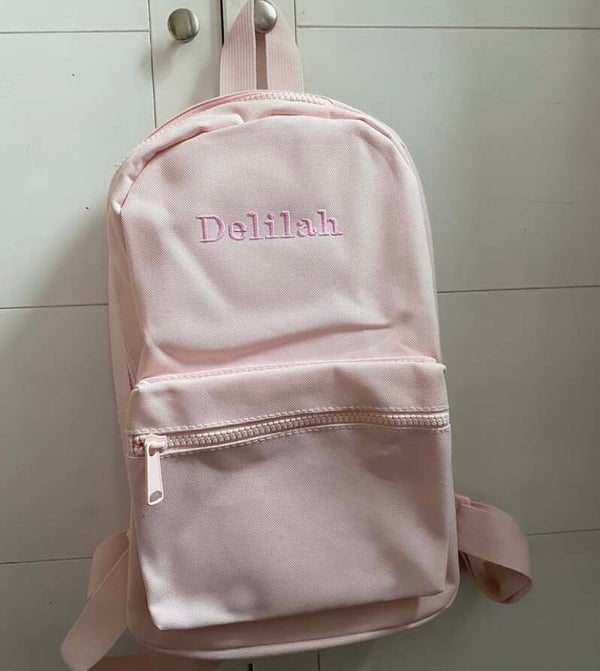 1 Name Backpack 🎒