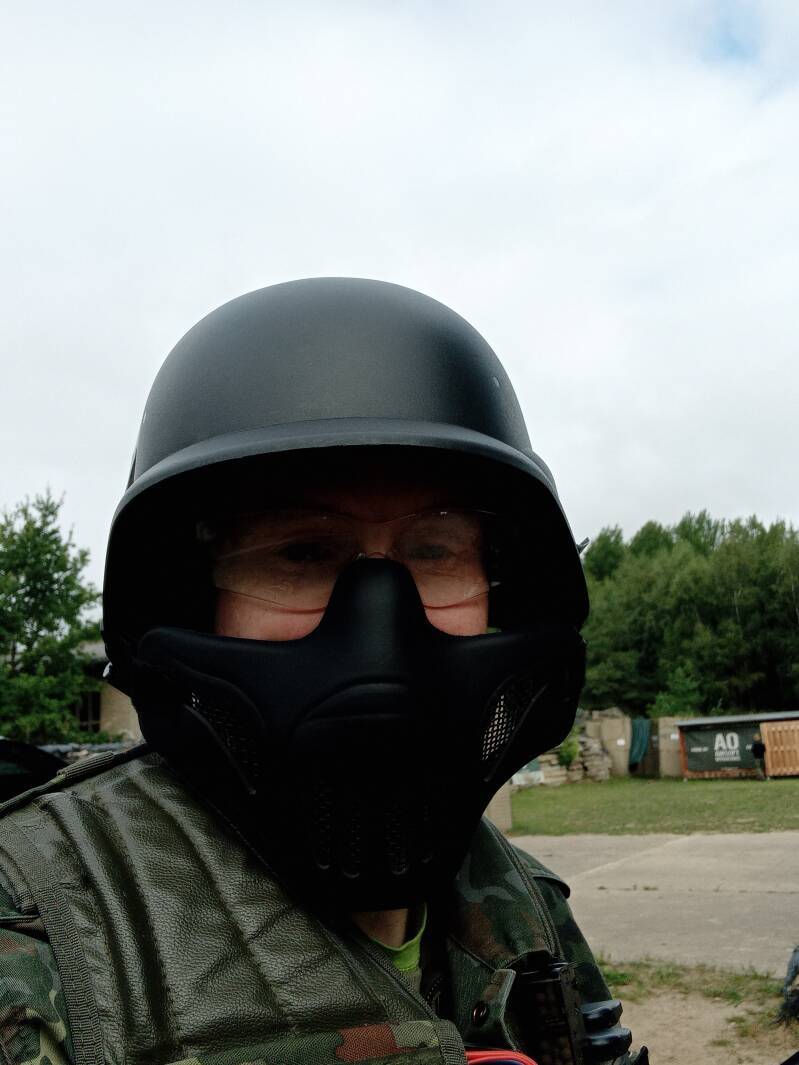 1000175529-standard.jpg