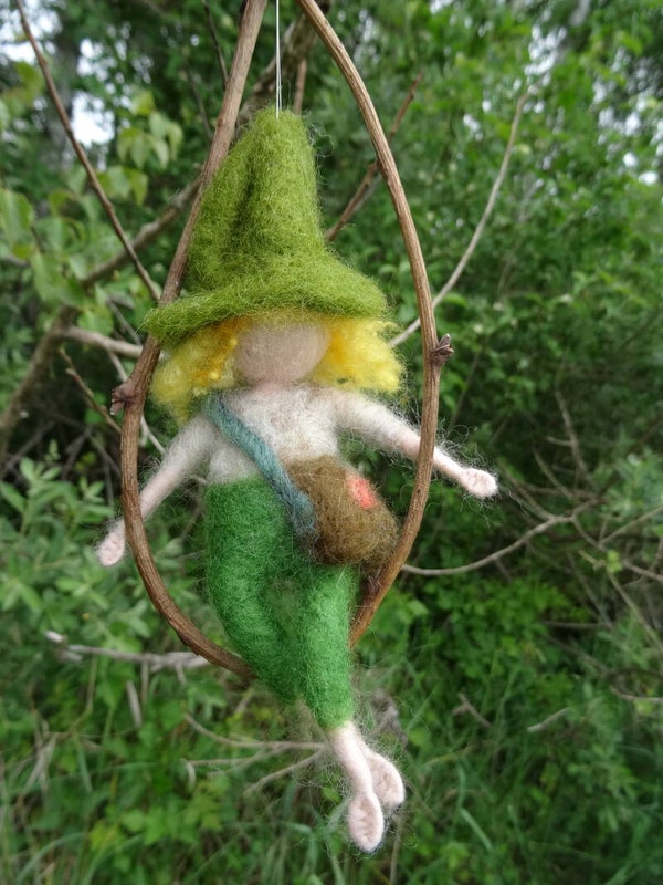 Filzpuppe.Nadelgefilzter Zwerg