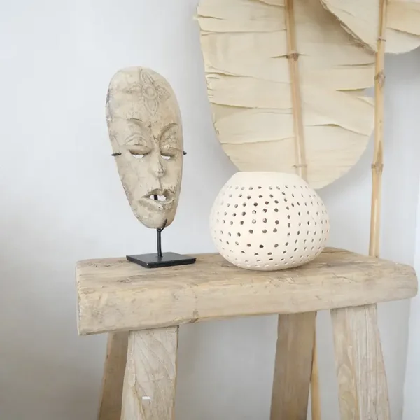 Boho masker op standaard, houtsnijwerk