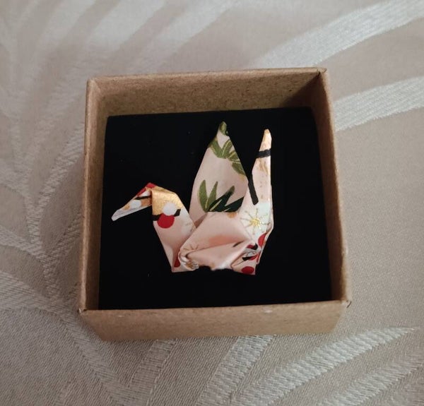 Broches grullas origami