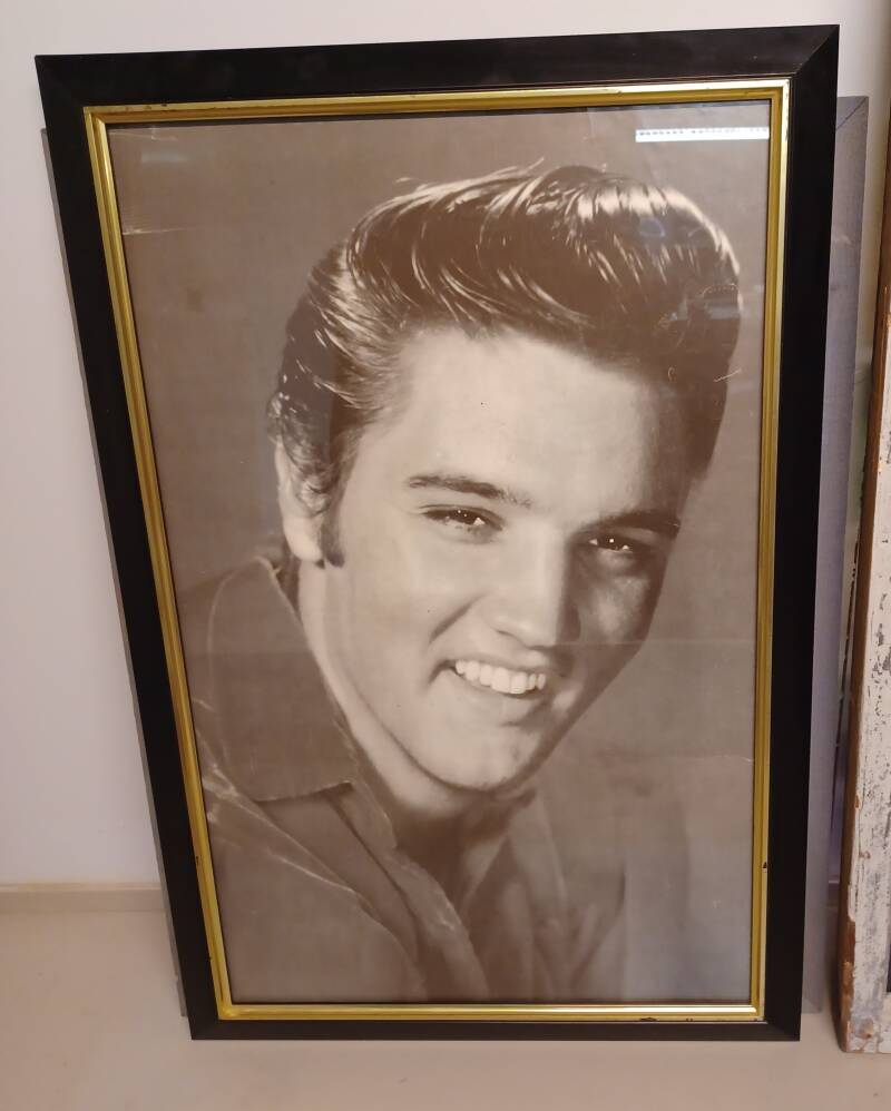 elvis-presley-taulu-standard.jpg