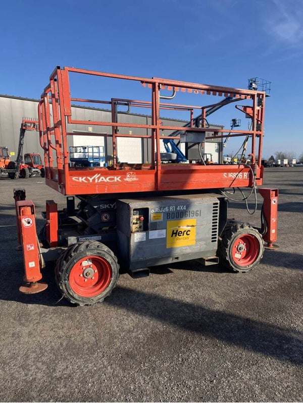 2015 skyjack 6826 RT