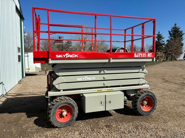 2006 skyjack 7135 RT 4x4